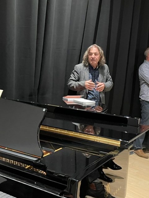 DANIEL TOSI