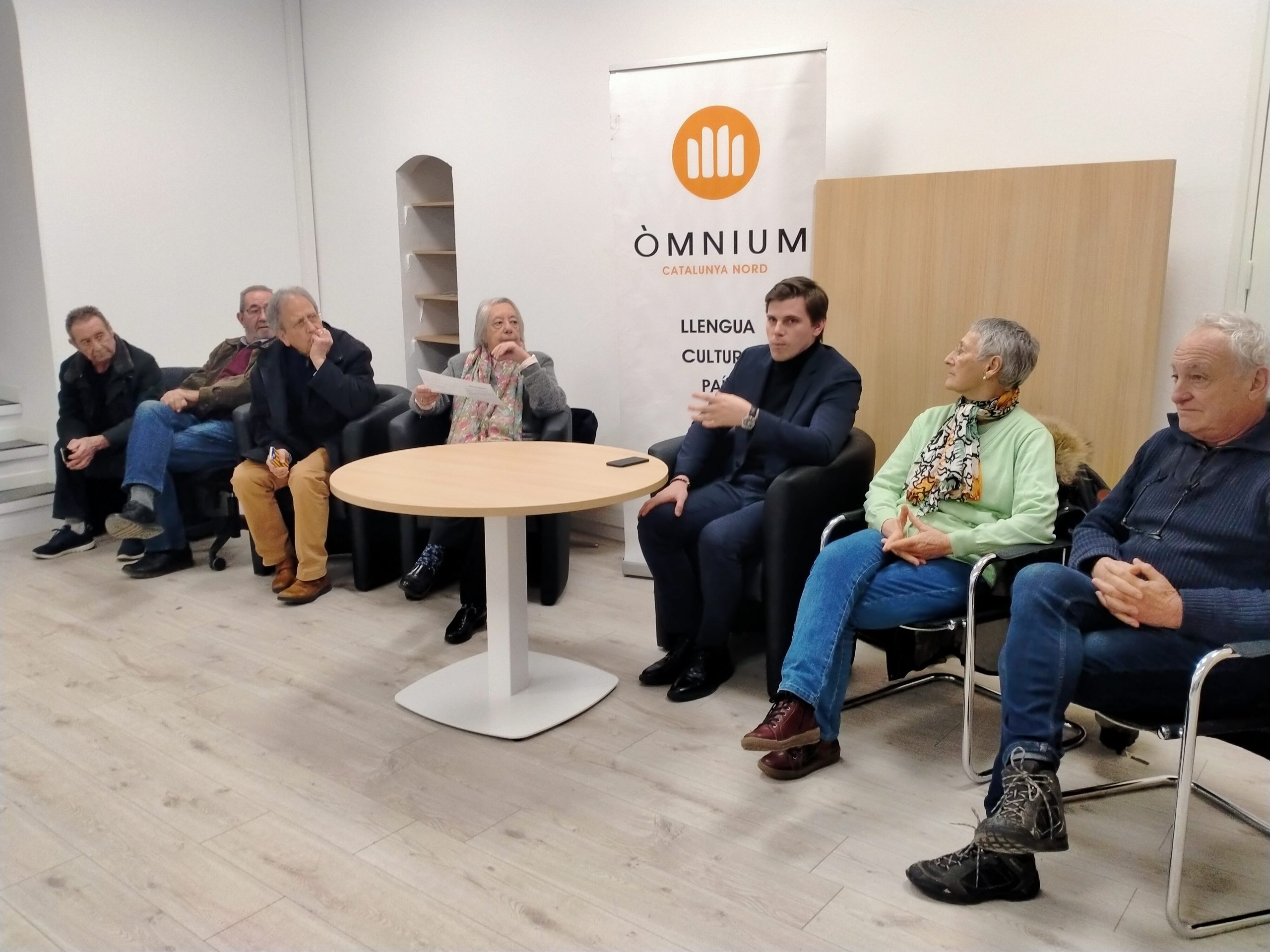 E8e64cc3 mesa i jurat a la presentatcio dels premis 11.01.23