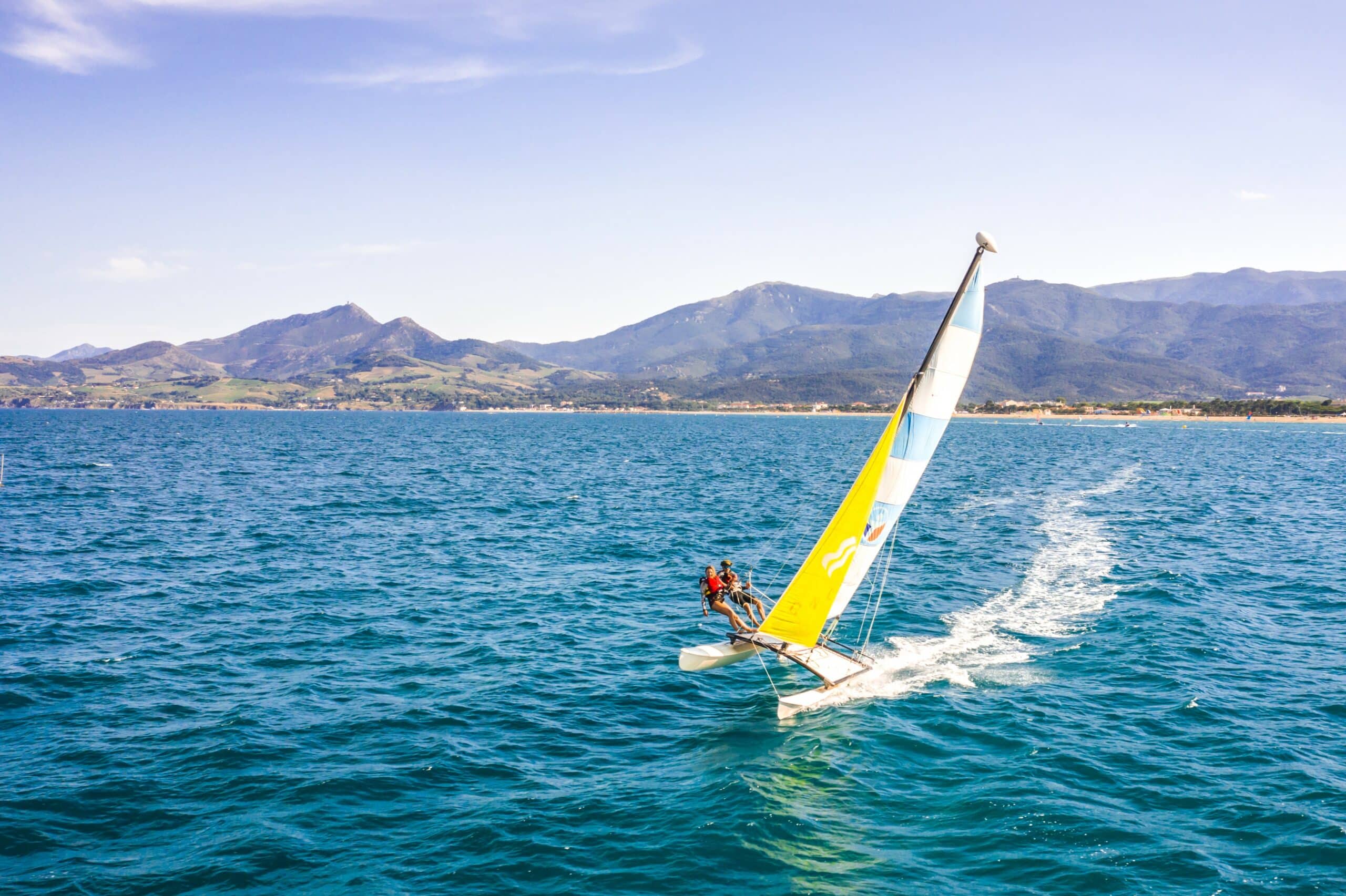 316c9f62 catamaran drone2 retouche scaled