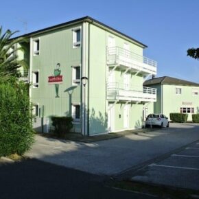 FASTHOTEL