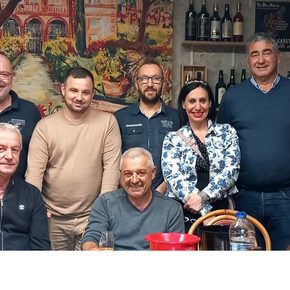8f59c073 le groupe