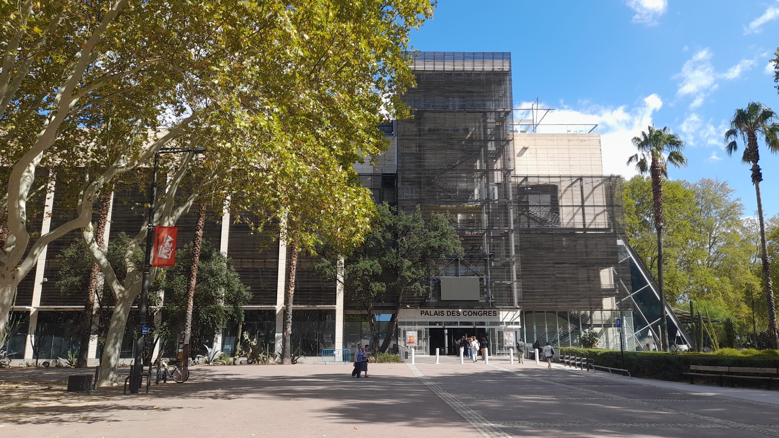 Palais Extérieur Visa