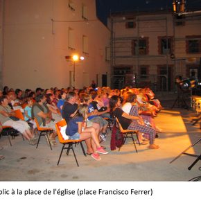 D4ed2cb3 public eglise
