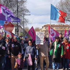 Cc2627d7 manif racisme