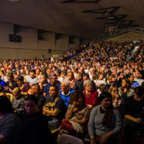20250408-foule