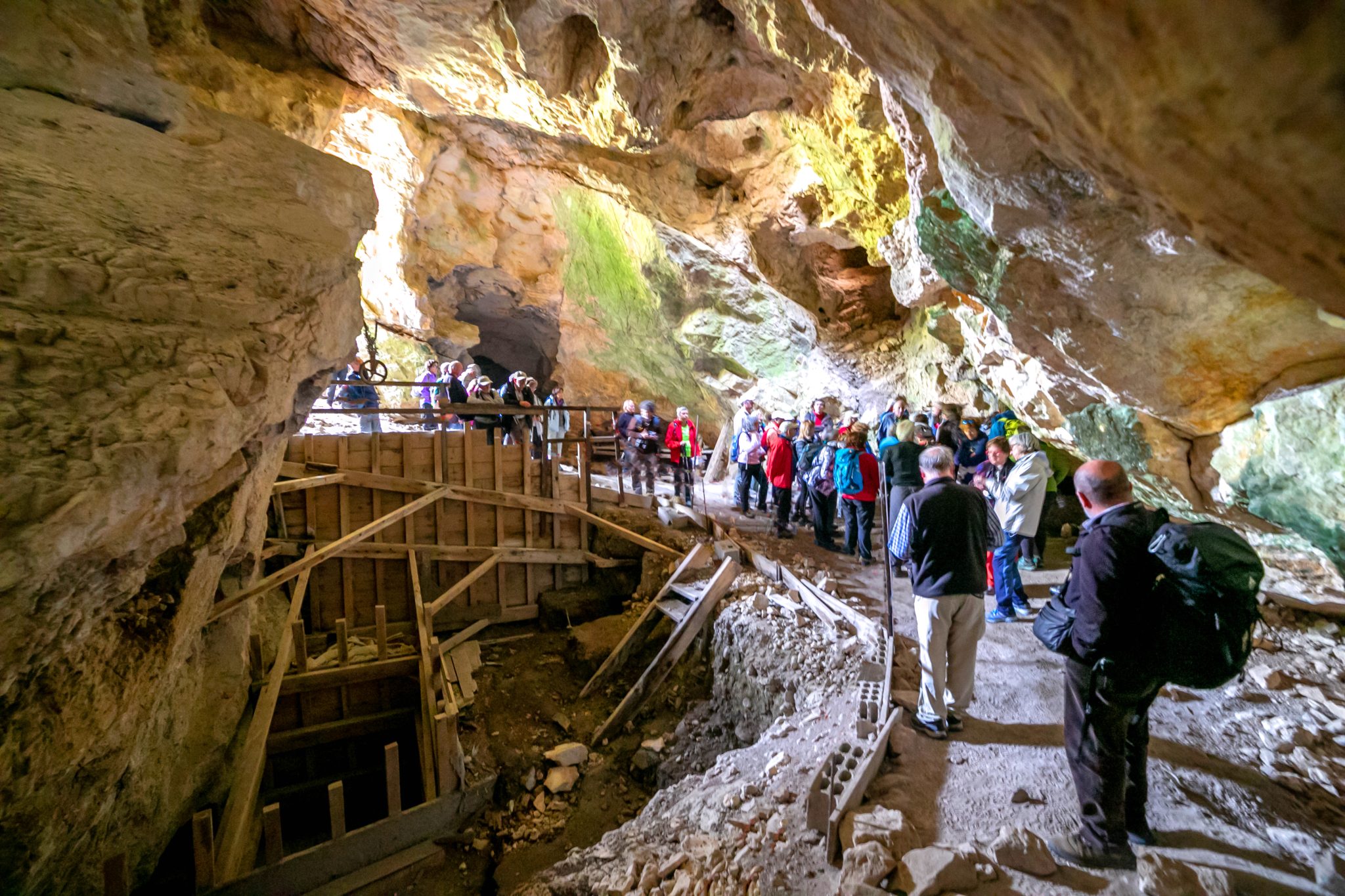 Grotte-de-Belesta-©-Emile-Fondec_ave-scaled